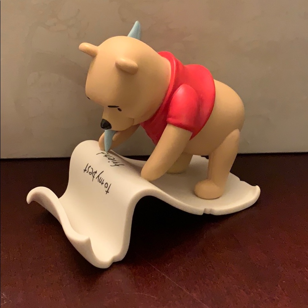 Pooh- Pooh and Friends Figurine